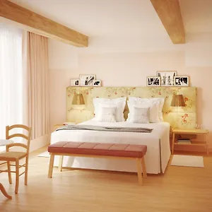 Отель 9hotel Chelton
